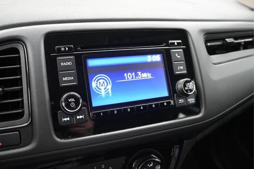 Crystal Black Pearl 2022 Honda HR-V LX