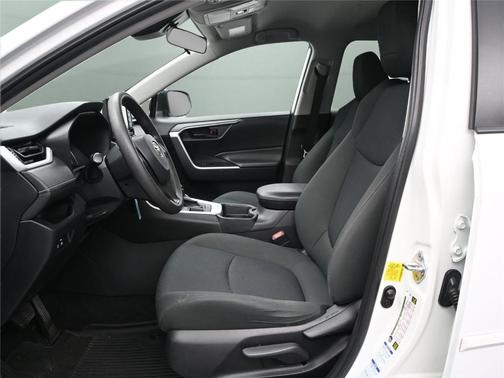Super White 2020 Toyota RAV4 LE