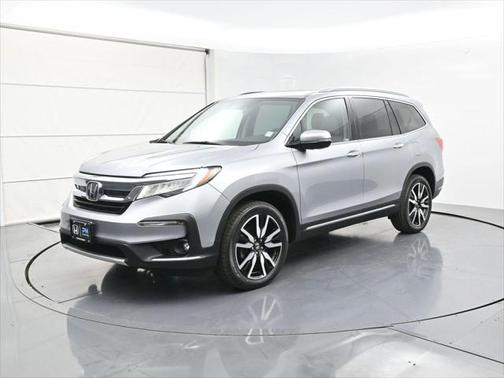 2022 Honda Pilot Touring 7-Passenger