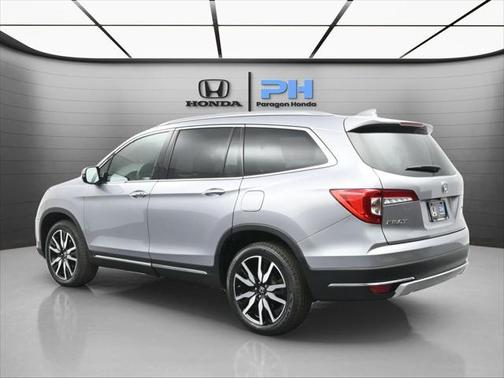 2022 Honda Pilot Touring 7-Passenger