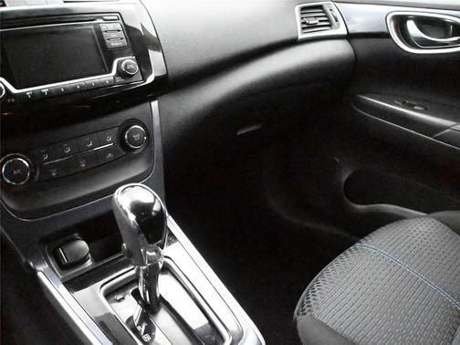2016 Nissan Sentra SR