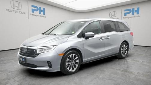 Lunar Silver Metallic 2024 Honda Odyssey EX-L