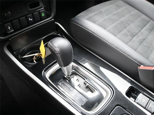 2020 Mitsubishi Outlander SE