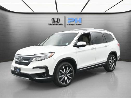 2022 Honda Pilot Touring 7-Passenger