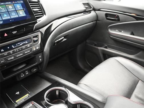 2024 Honda Passport Black Edition