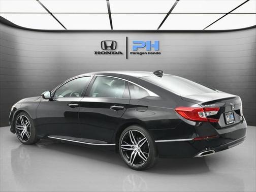 2022 Honda Accord Touring 2.0T