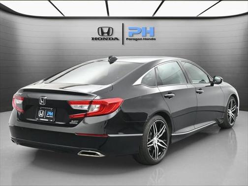 2022 Honda Accord Touring 2.0T