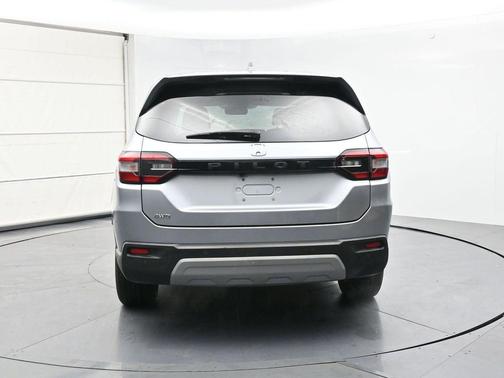 2023 Honda Pilot EX-L 8-Passenger