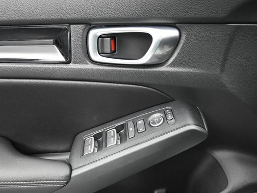 2023 Honda Civic EX-L