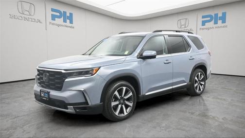 Sonic Gray Pearl 2023 Honda Pilot Elite