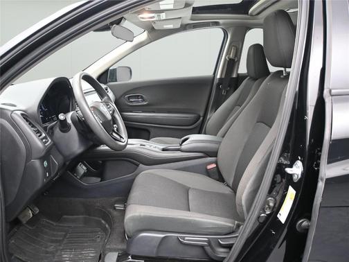 Crystal Black Pearl 2022 Honda HR-V EX