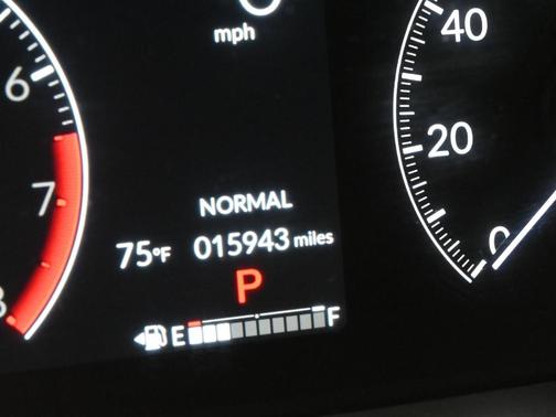 2023 Honda Pilot EX-L 8-Passenger