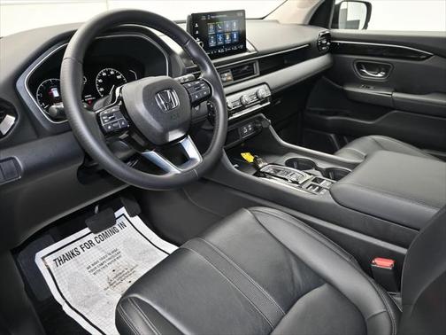 2023 Honda Pilot EX-L 8-Passenger