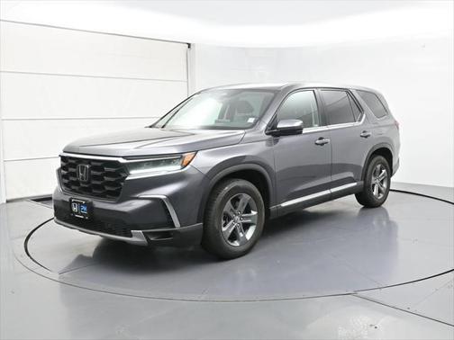 2023 Honda Pilot EX-L 8-Passenger