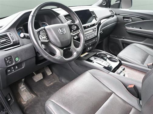 2021 Honda Pilot Black Edition