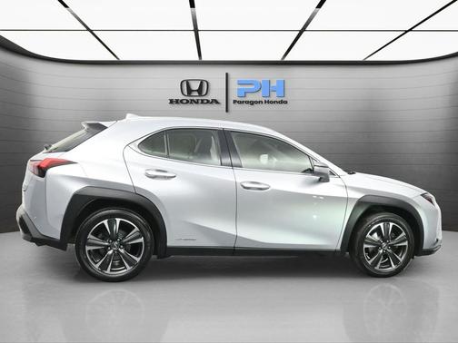 2019 Lexus UX 250h 