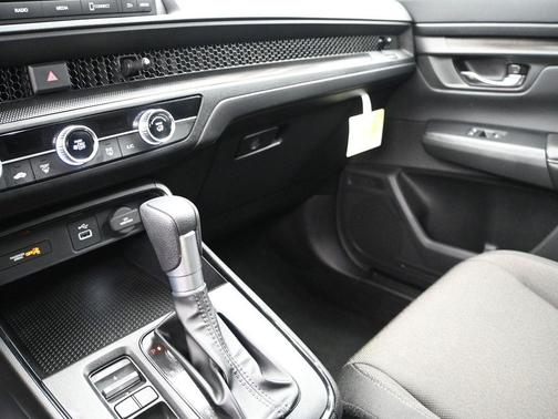 2025 Honda CR-V LX