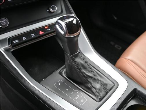 2020 Audi Q3 45 S line Premium