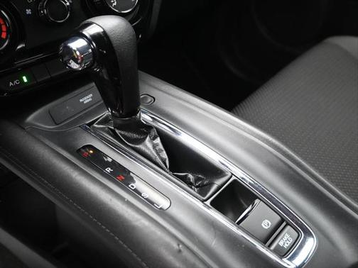 2022 Honda HR-V LX