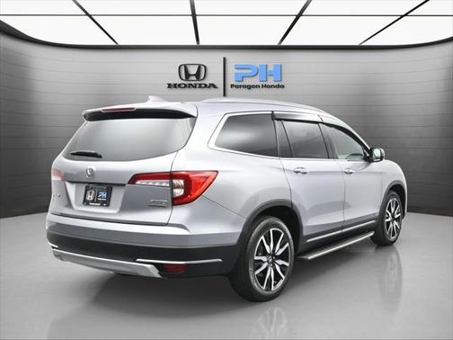 2021 Honda Pilot Touring 7-Passenger