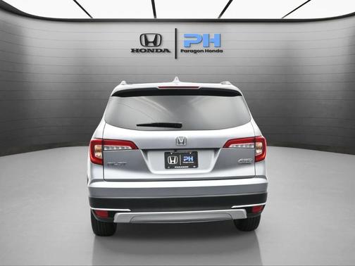 2021 Honda Pilot Touring 7-Passenger