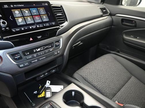 2025 Honda Ridgeline Sport