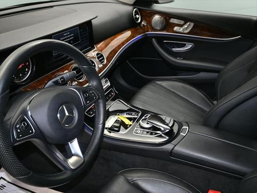 2017 Mercedes-Benz E-Class E 300 Luxury