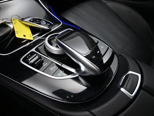 2017 Mercedes-Benz E-Class E 300 Luxury
