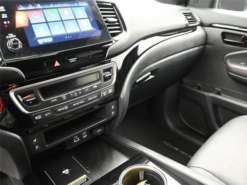 2025 Honda Passport Black Edition