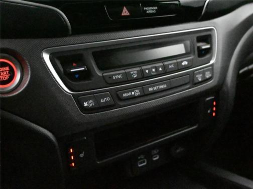 Crystal Black Pearl 2026 Honda Ridgeline RTL