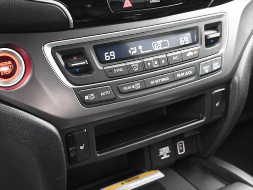 2021 Honda Pilot Special Edition