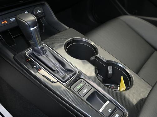 2022 Honda Civic EX-L