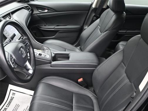 2022 Honda Insight Touring