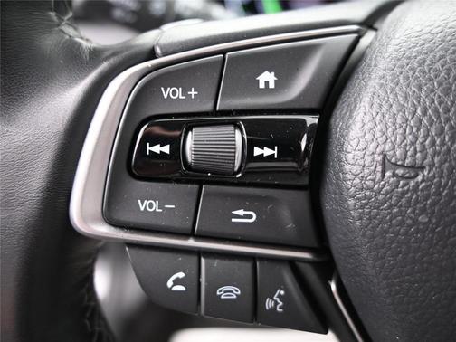 2022 Honda Insight Touring