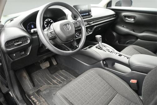 Crystal Black Pearl 2023 Honda HR-V LX