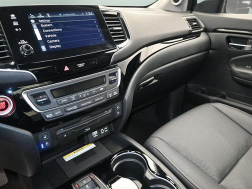 2022 Honda Pilot Elite
