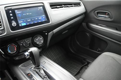 Crystal Black Pearl 2021 Honda HR-V Sport