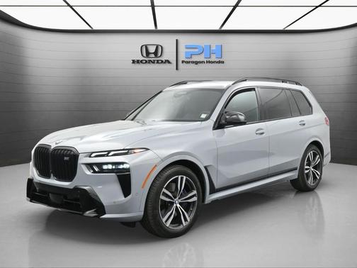 2025 BMW X7 M60i