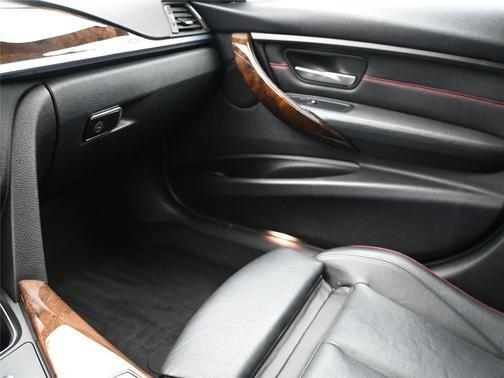 2015 BMW 328 i xDrive