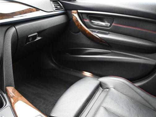 2015 BMW 328 i xDrive