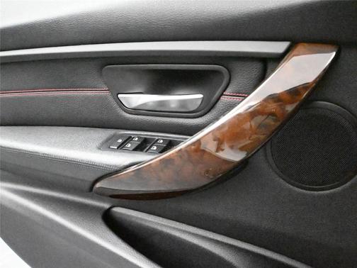 2015 BMW 328 i xDrive