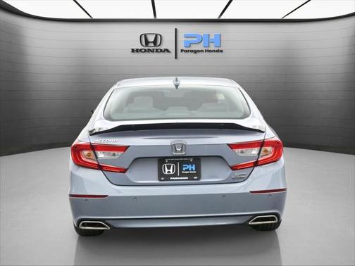 2022 Honda Accord Touring 2.0T