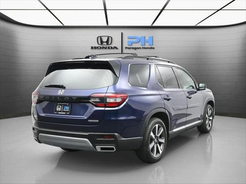 2024 Honda Pilot Touring