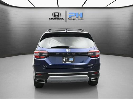 2024 Honda Pilot Touring
