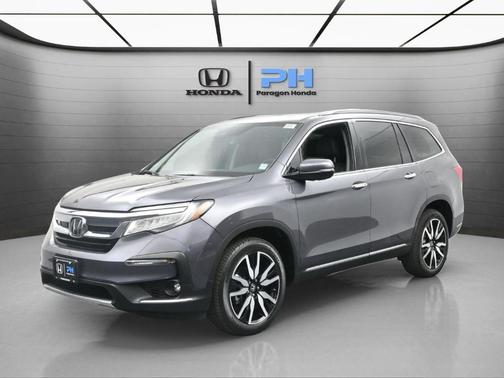 2022 Honda Pilot Touring 7-Passenger