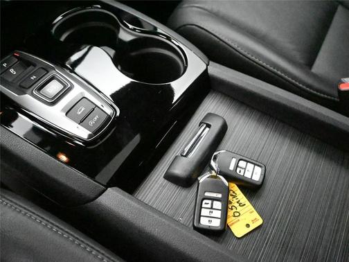 2021 Honda Pilot Touring 8-Passenger