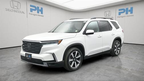 Platinum White Pearl 2024 Honda Pilot Touring