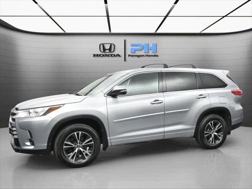 2018 Toyota Highlander LE