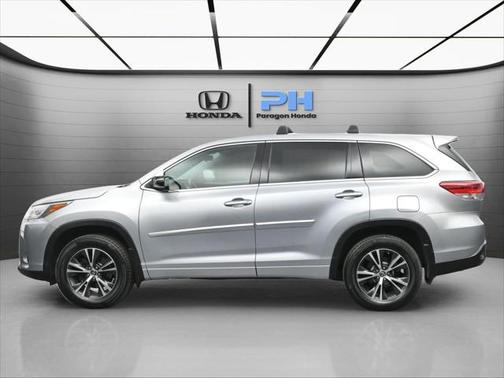 2018 Toyota Highlander LE