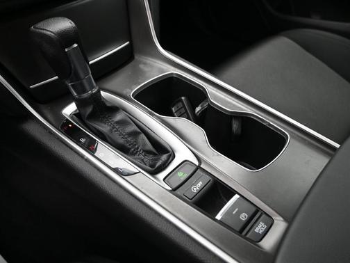 2022 Honda Accord LX 1.5T